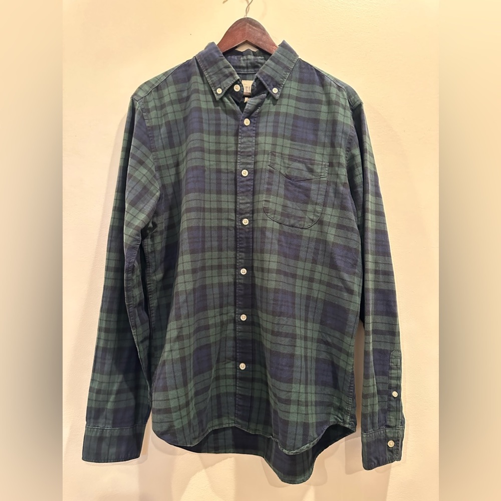 Gap Green/Navy Plaid Button Down Shirt M